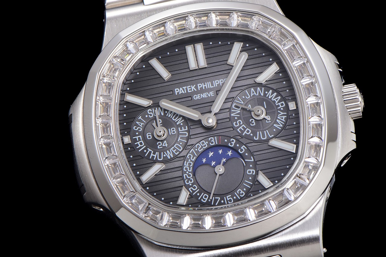 Patek Philippe 5740/1G-001 - the ultra-complex multi-functional Nautilus complex watch