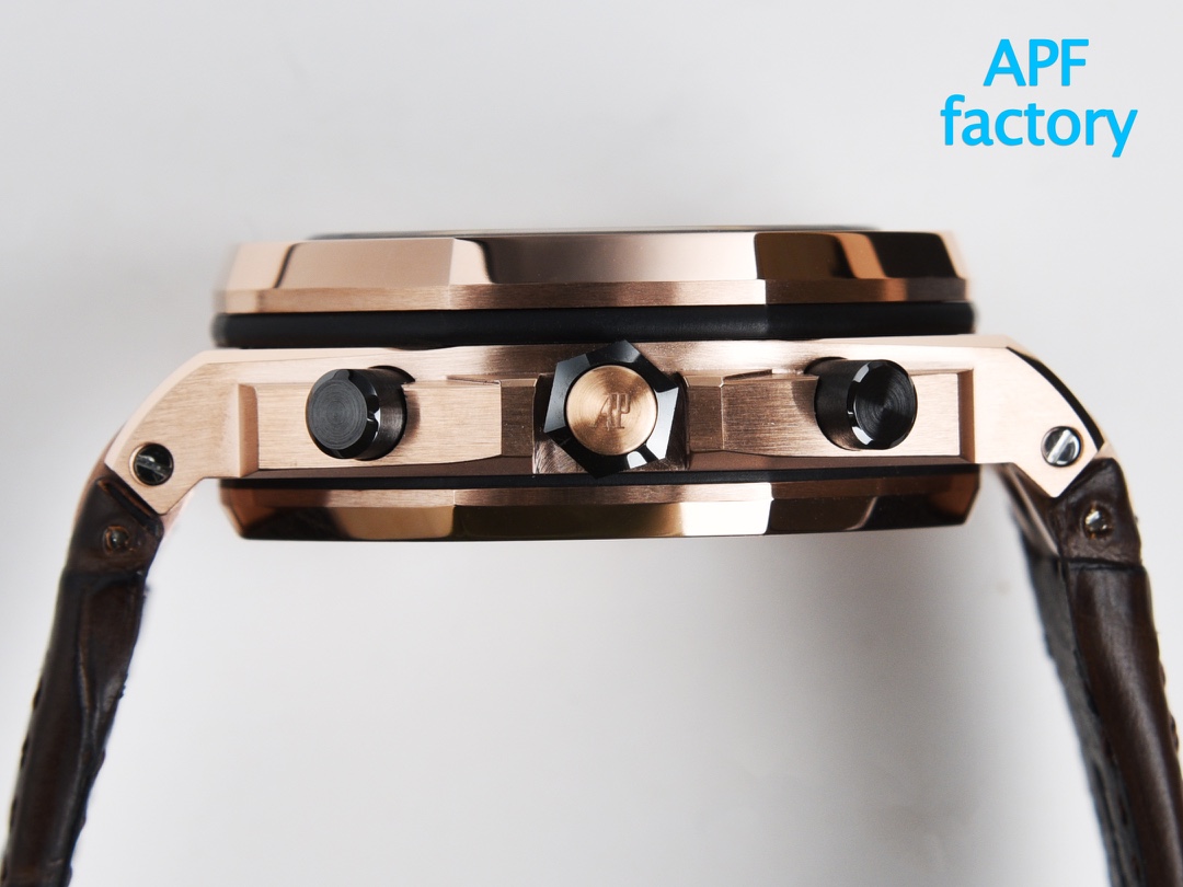 Audemars Piguet Royal Oak Offshore 26238 series 42mm watch