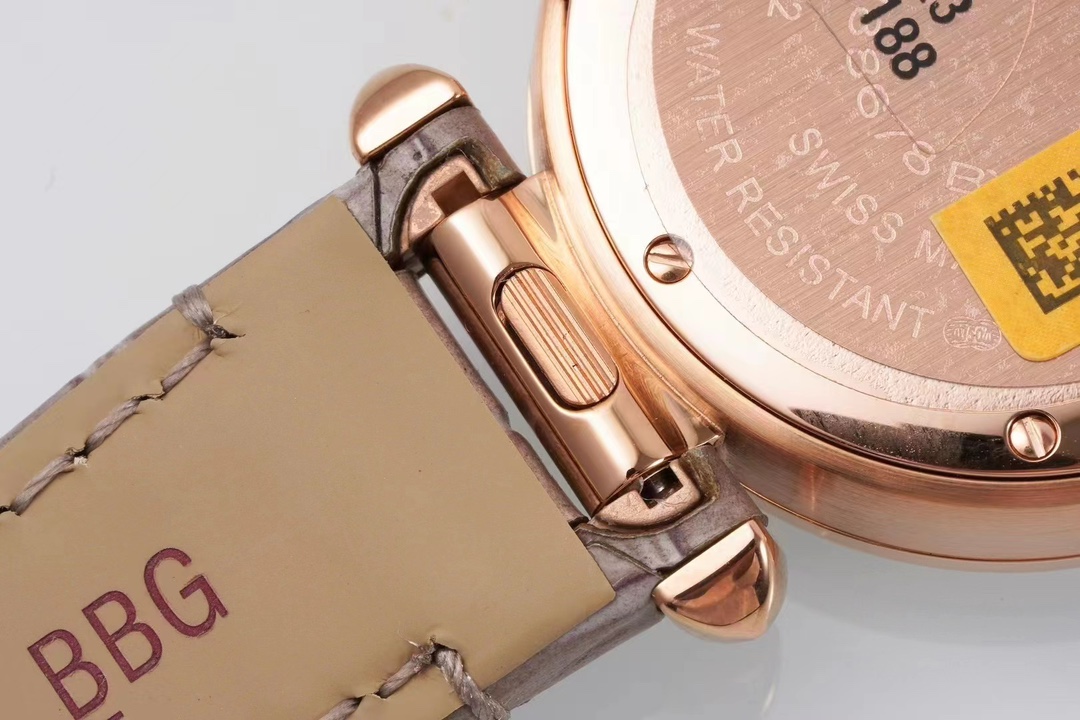 PASHA DE CARTIER women's watch, super masterpiece, hot coming