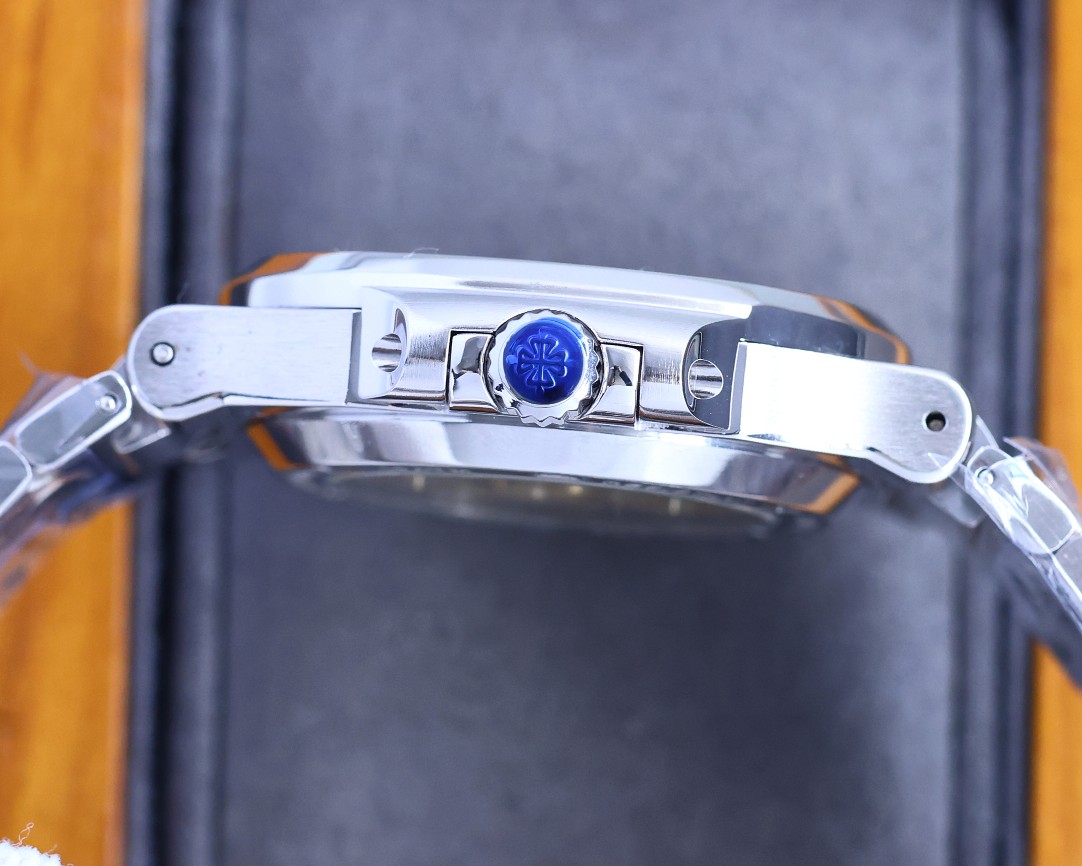 Patek Philippe's king of steel watches, the Nautilus 5711A watch,
