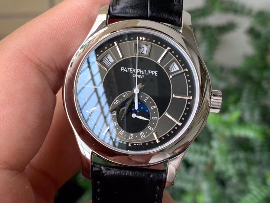Patek Philippe Patek Philippe 5205G-013 watch