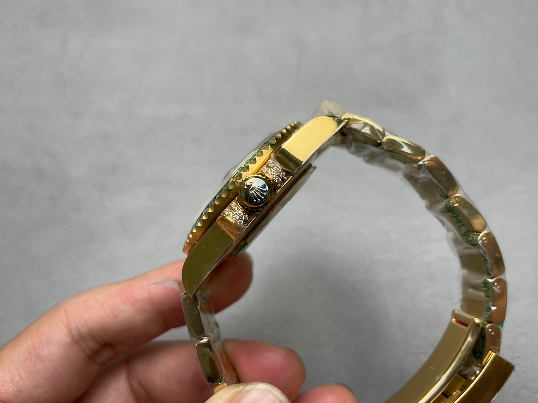 ROF luxury masterpiece, Rolex Submariner rear diamond custom version!