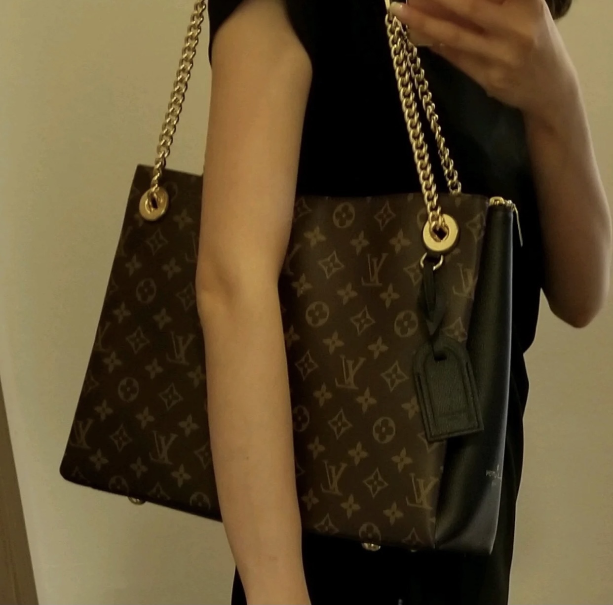 LV164631 bag