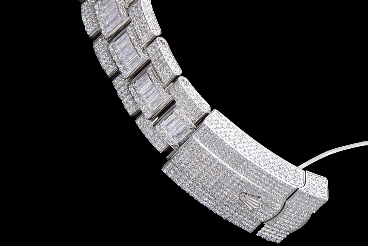 Rolex Sky-Dweller. Sky-Dweller custom version is coming 655983,