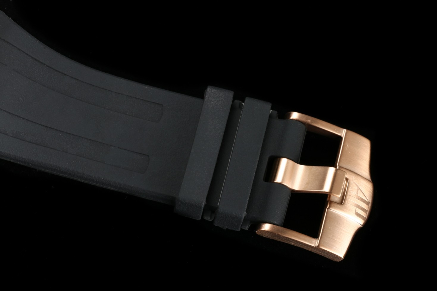 Audemars Piguet steel watch size 42MMX14.1MM!