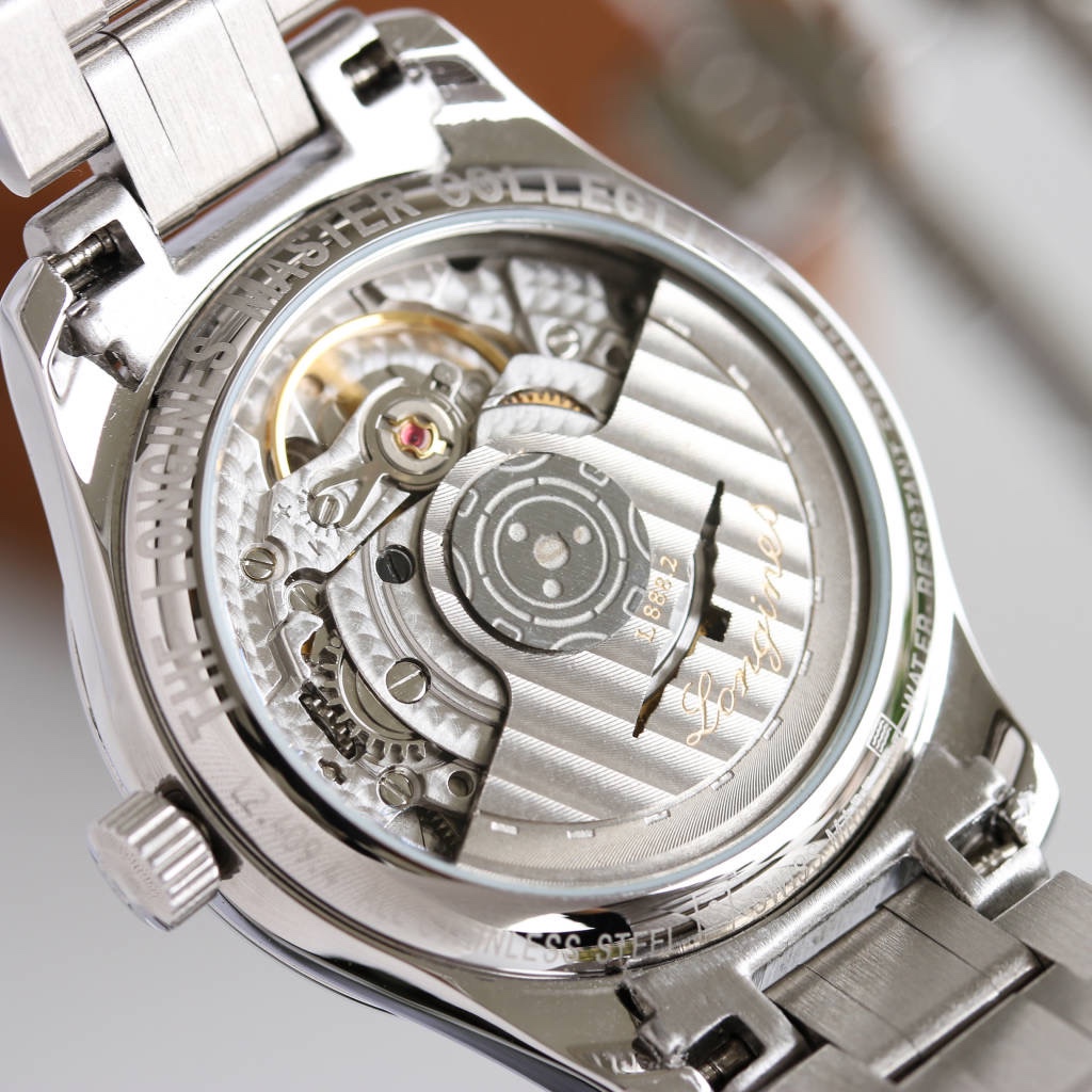 Longines' famous women's series L2.409..4.87.4 is simple and elegant,