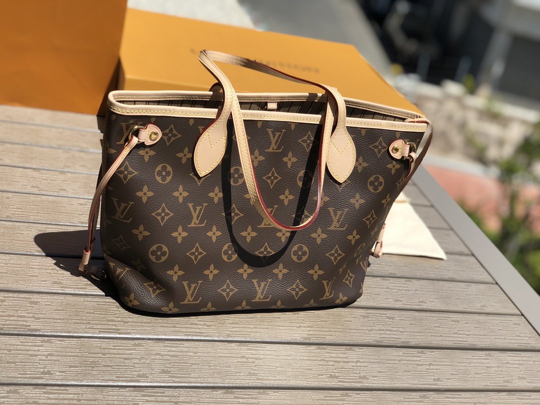 LV 164019 bag