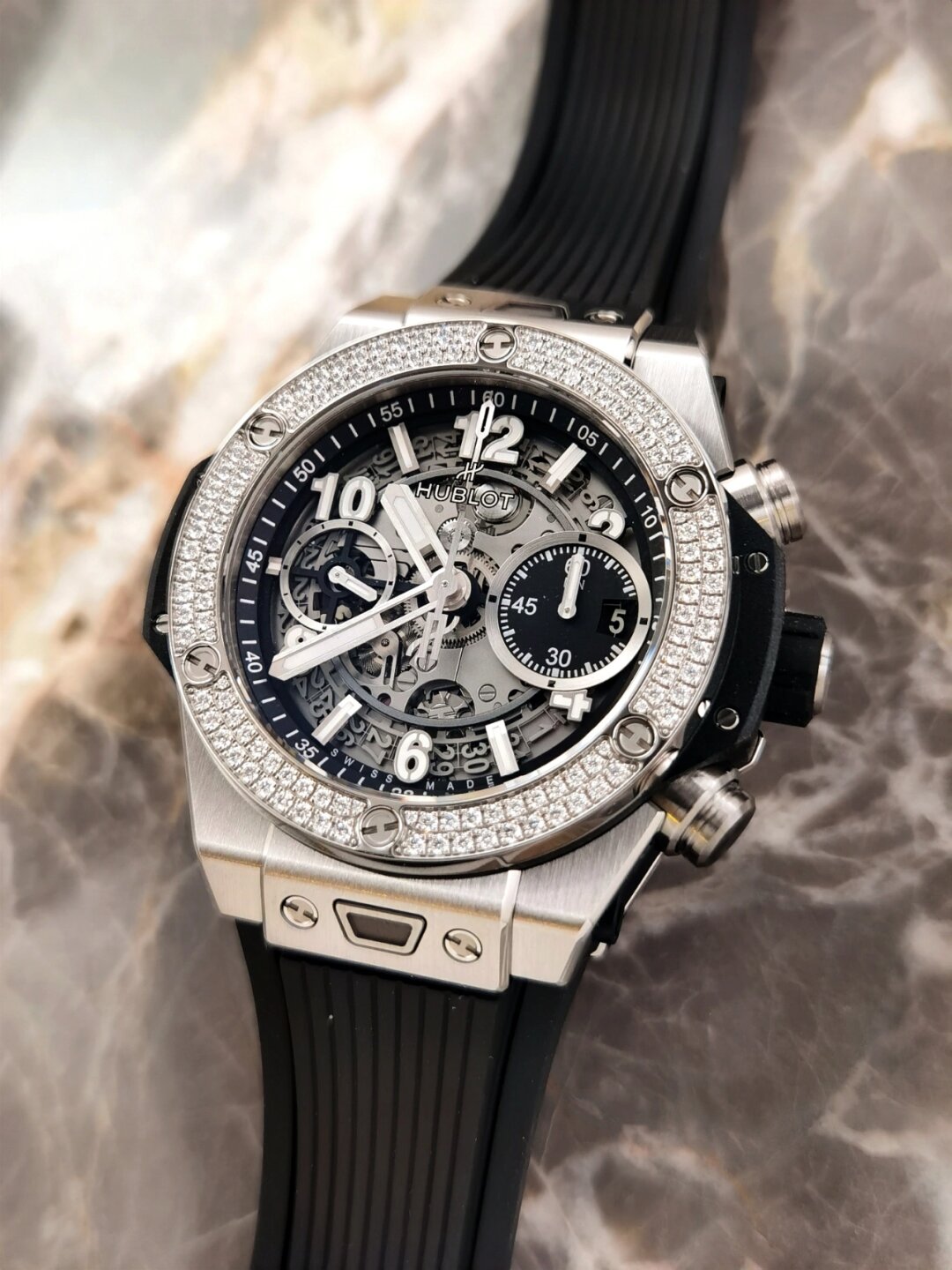 Hublot BIG BANG series 441.NX.1170.RX.1704