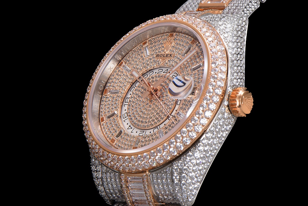 Rolex Sky-Dweller. Sky-Dweller custom-made version shines 655985,