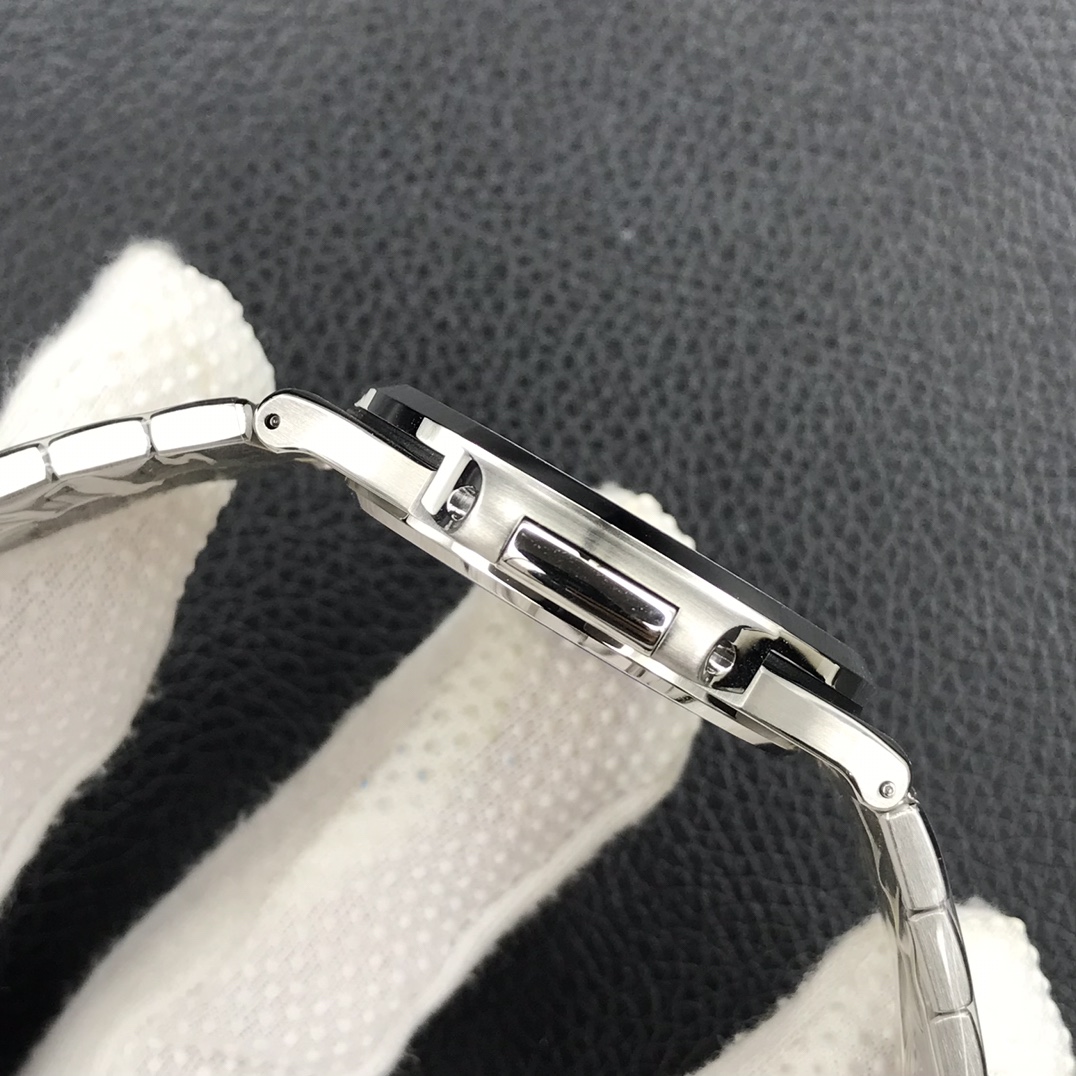 Patek Nautilus 5711 Pattek co-branded Tiffany global limited edition!