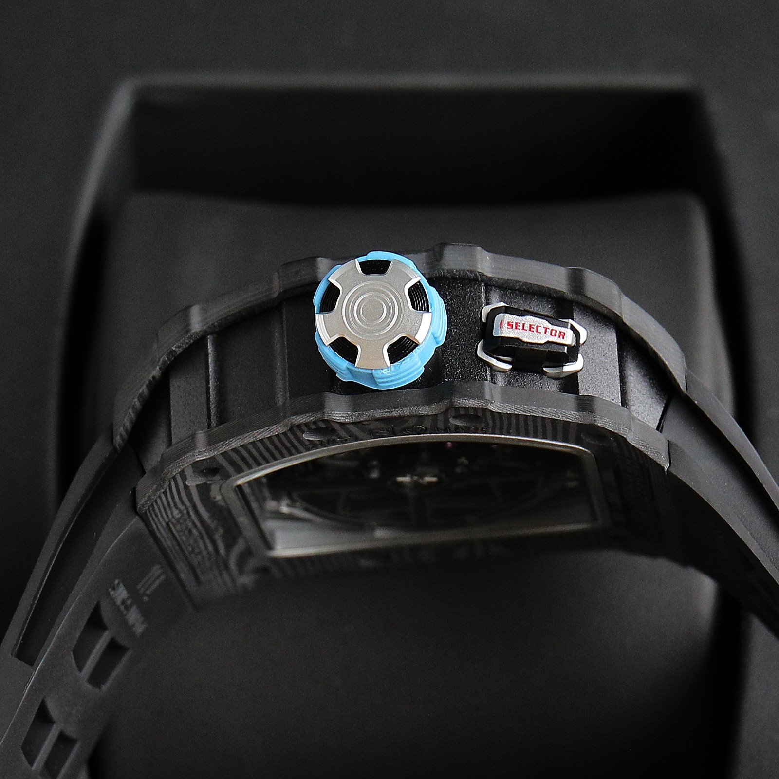 The Chad Mille 35-03 blue watch is a watch launched by Richard Mille.