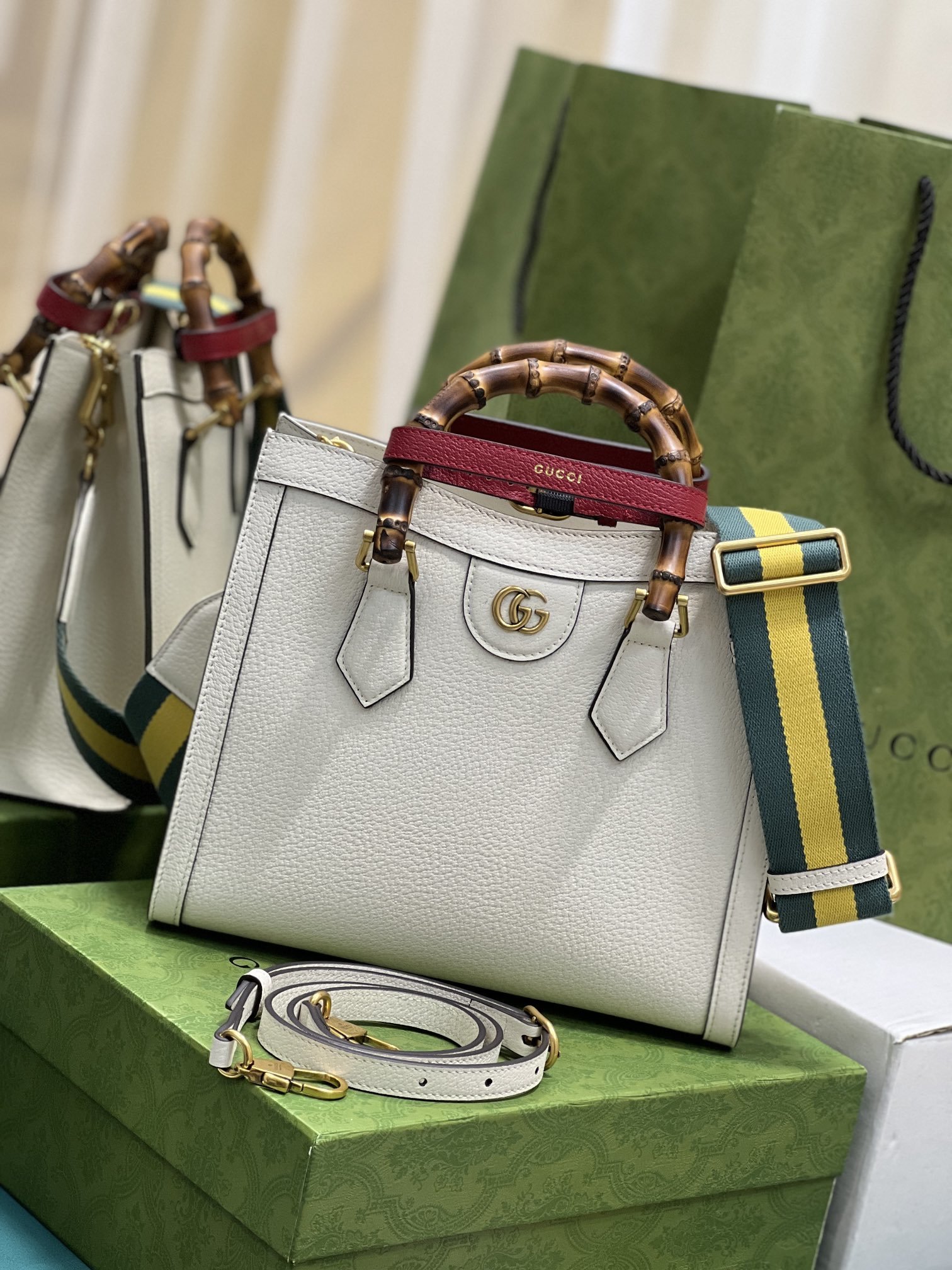 𝗚𝘂𝗰𝗰𝗶 𝗗𝗶𝗮𝗻𝗮702721 bag