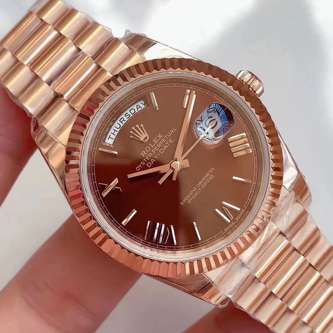 Rolex Datejust, 40mmx13mm in diameter, three beads with