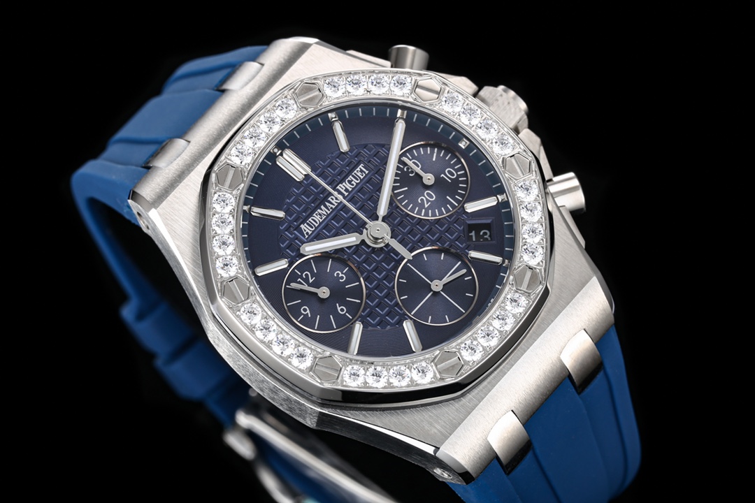 Audemars Piguet Royal Oak Women's Multifunctional Chronograph Mechanical Watch