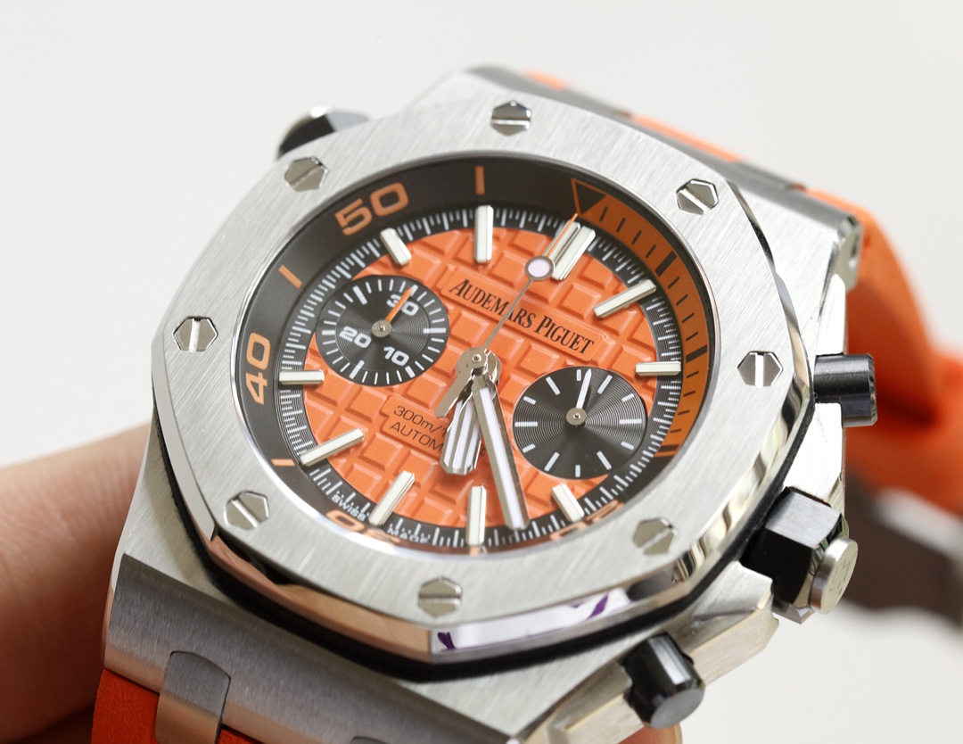 AP Audemars Piguet Royal Oak Series Fruit Watch Model: 26703