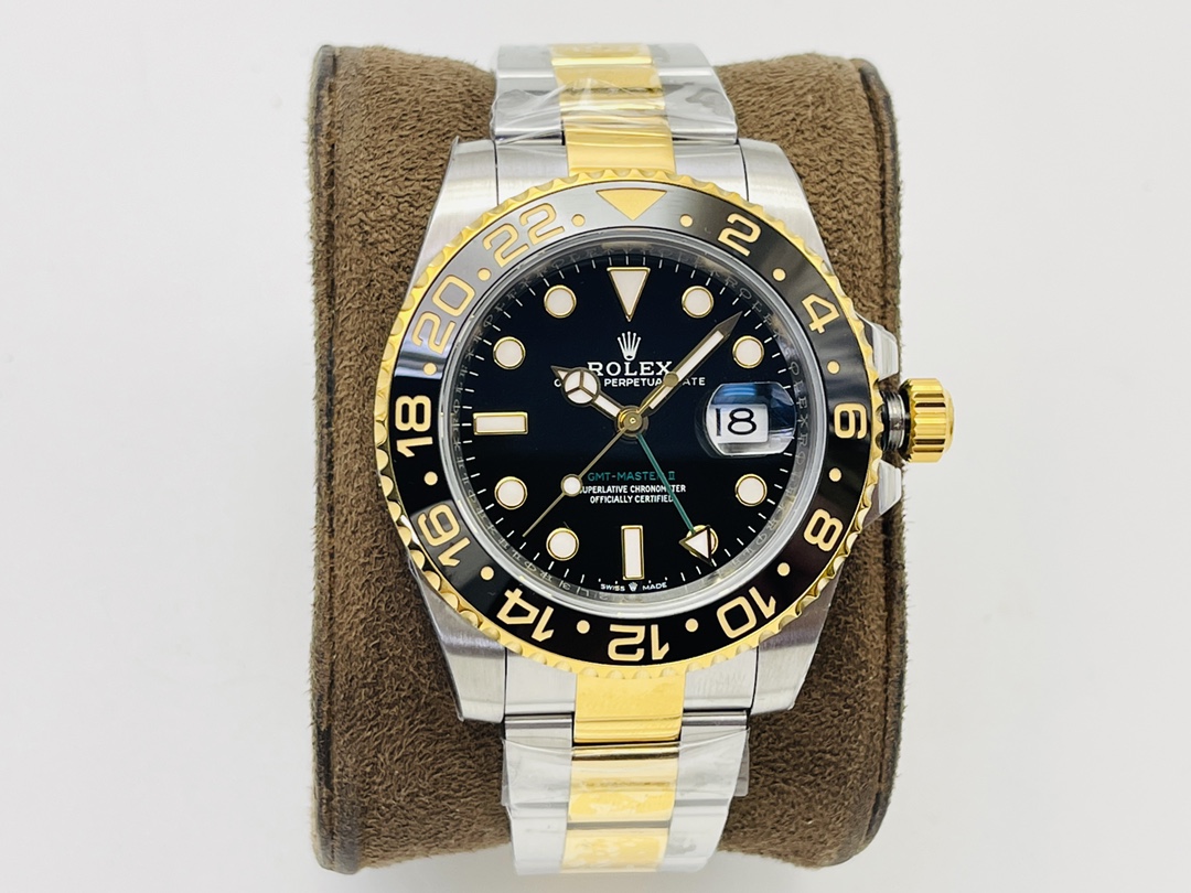 Rolex Greenwich 116713-LN-78203