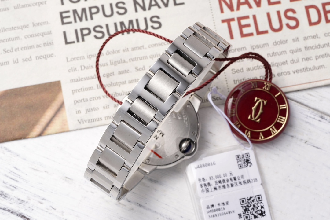 Cartier 33mm blue balloon series watch