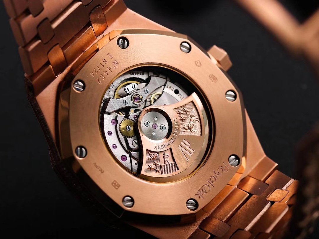 Royal Oak series 15452 couple's new model filled with star diamonds