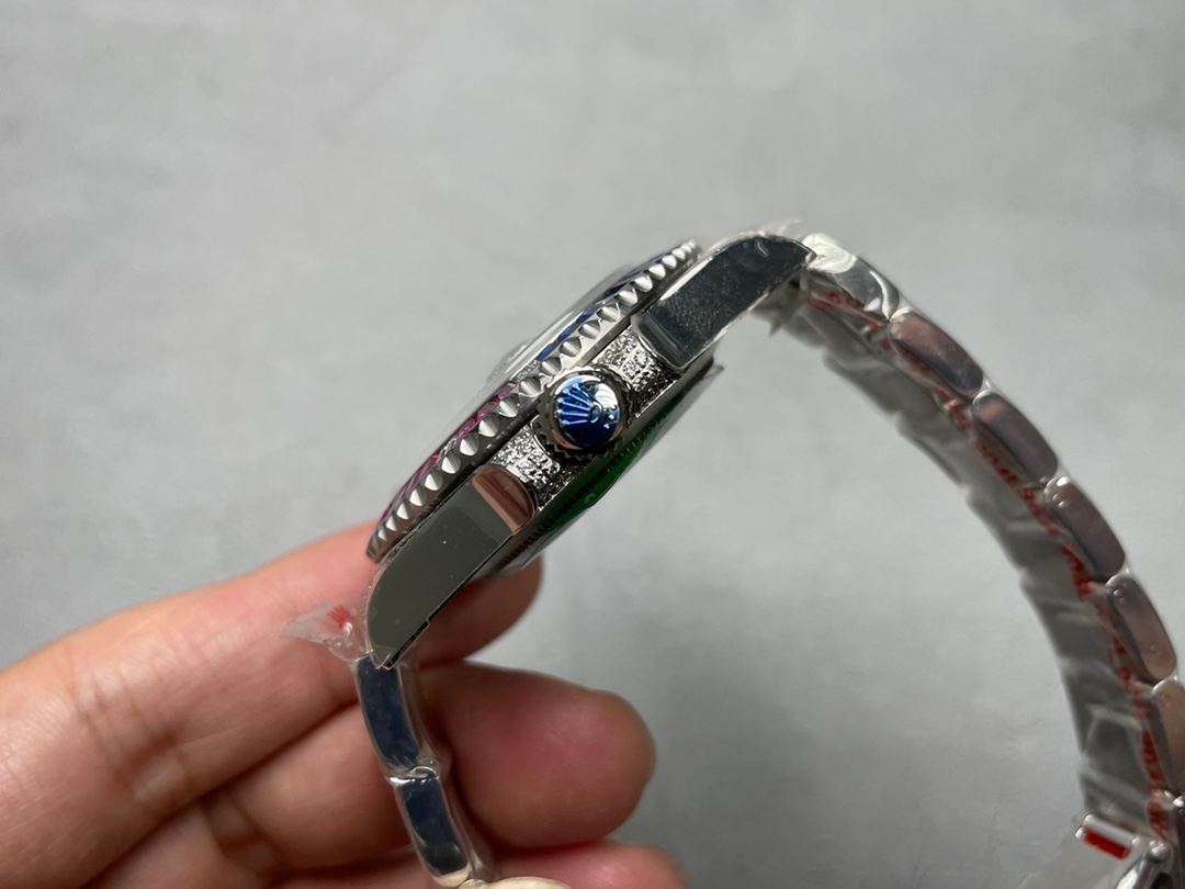 ROF luxury masterpiece, Rolex Submariner rear diamond custom version!