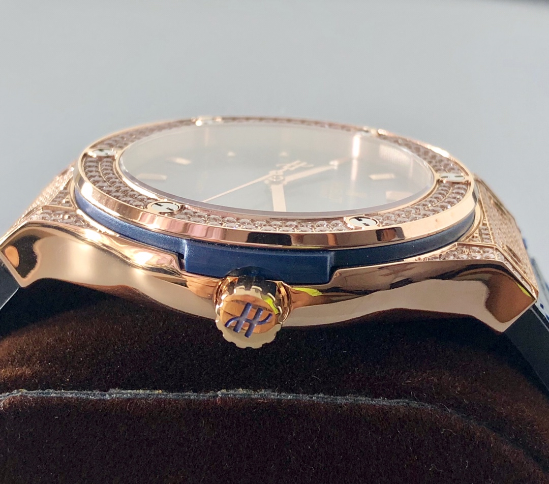 Hublot Classic Fusion CLASSIC FUSION series 565.NX.1170.LR men's watch