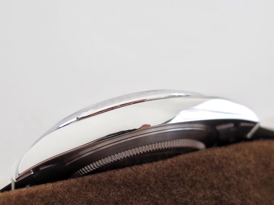 Rolex 3235 Automatic Mechanical Movement Datejust Series 126235 Men’