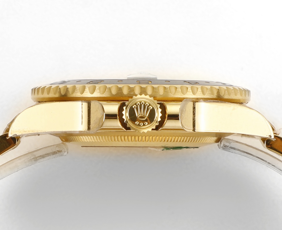 Rolex Greenwich 116718-LN-78208 black plate