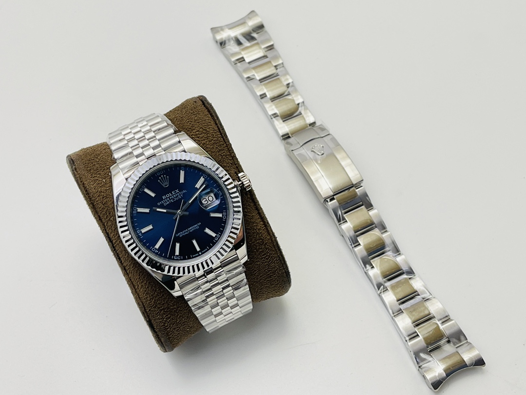 The Rolex Datejust 41MM series creates a classic watch