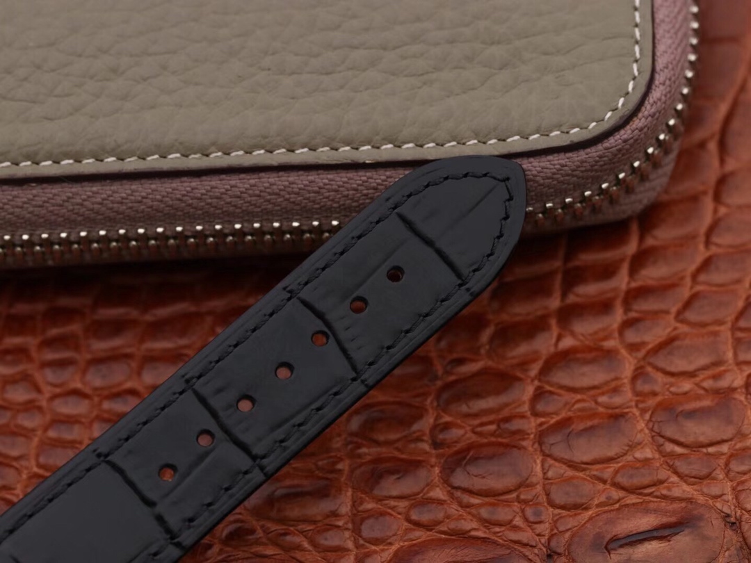 Omega’s new De Ville is a replica of the most powerful Omega De Ville watch