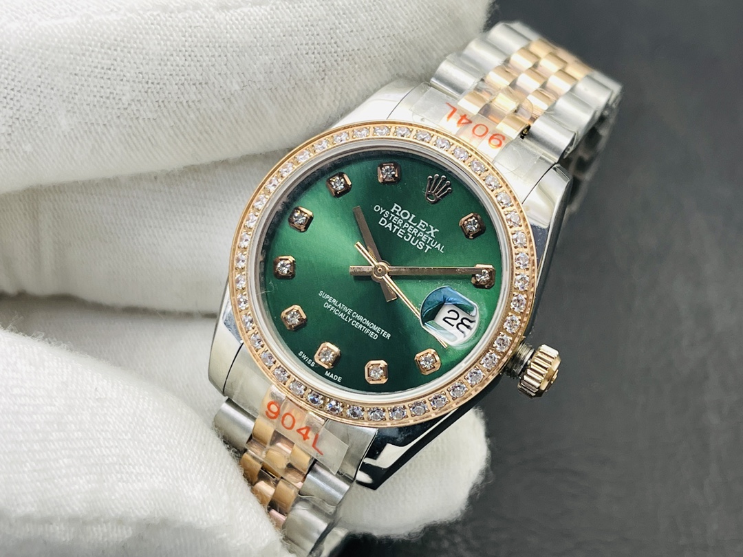 Rolex Datejust series (consistent with the original