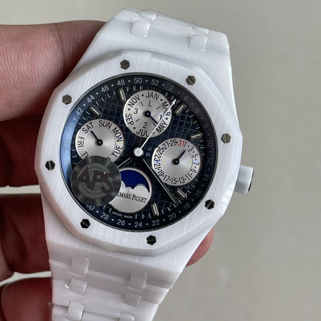 Audemars Piguet Royal Oak series multi-functional watches 26574 and 26606