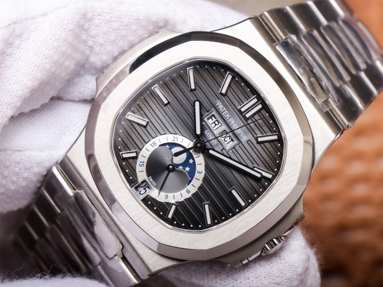 Patek Philippe Sport Elegance Series 5726/1A-010 Watch