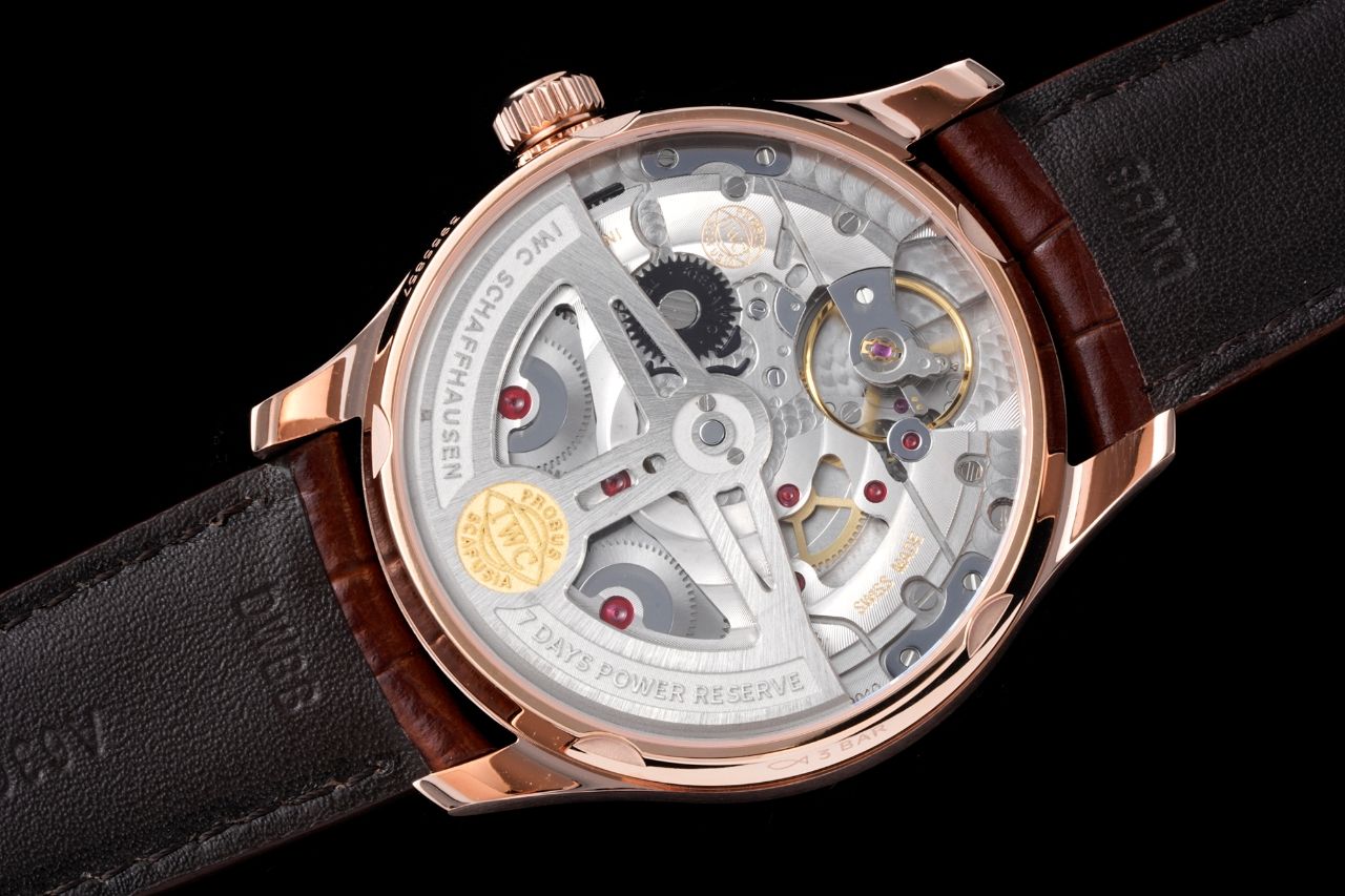 The 99680 wristwatch