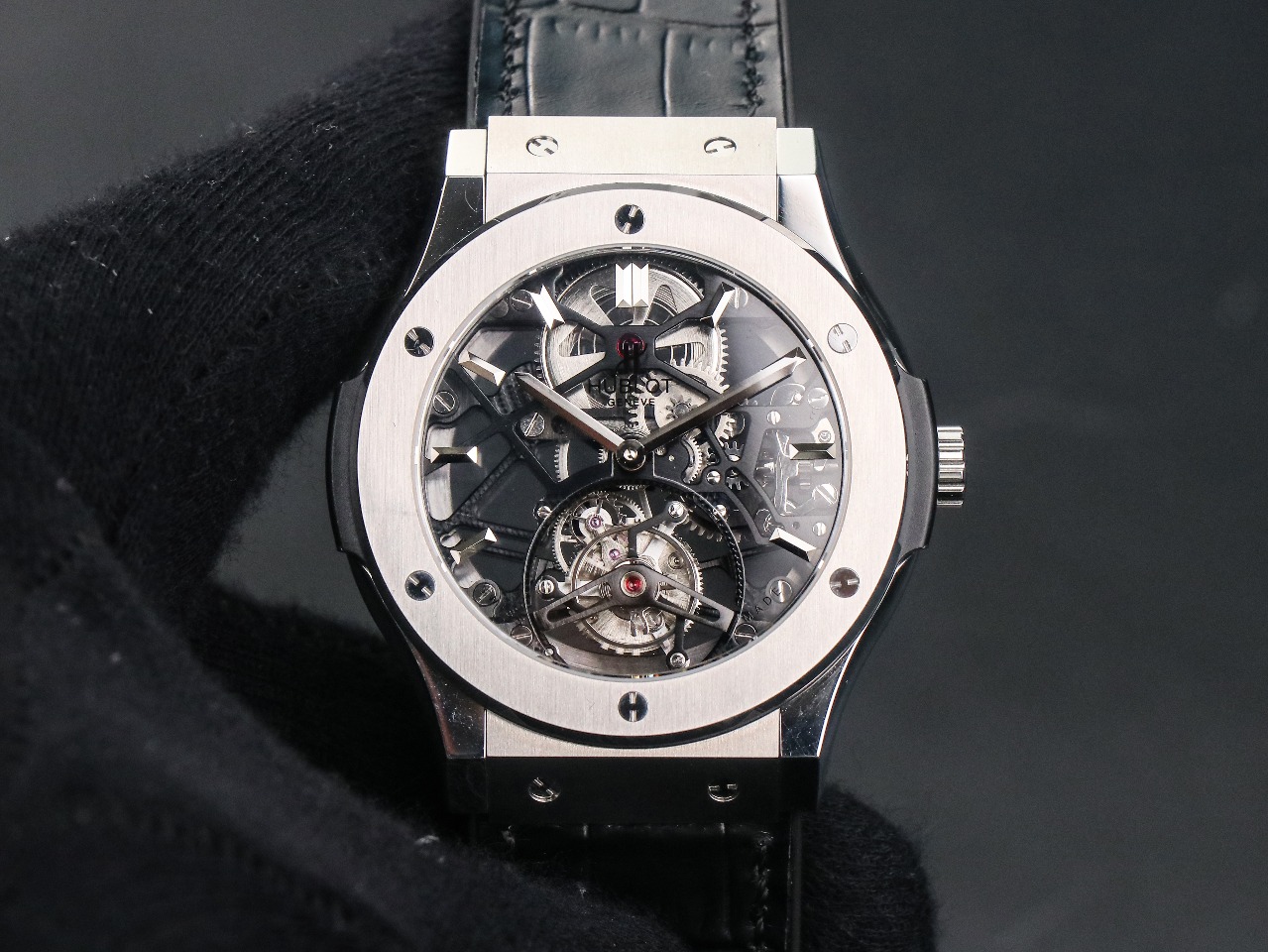 Exclusive launch of JB Yu (CLASSIC FUSION) series tourbillon!