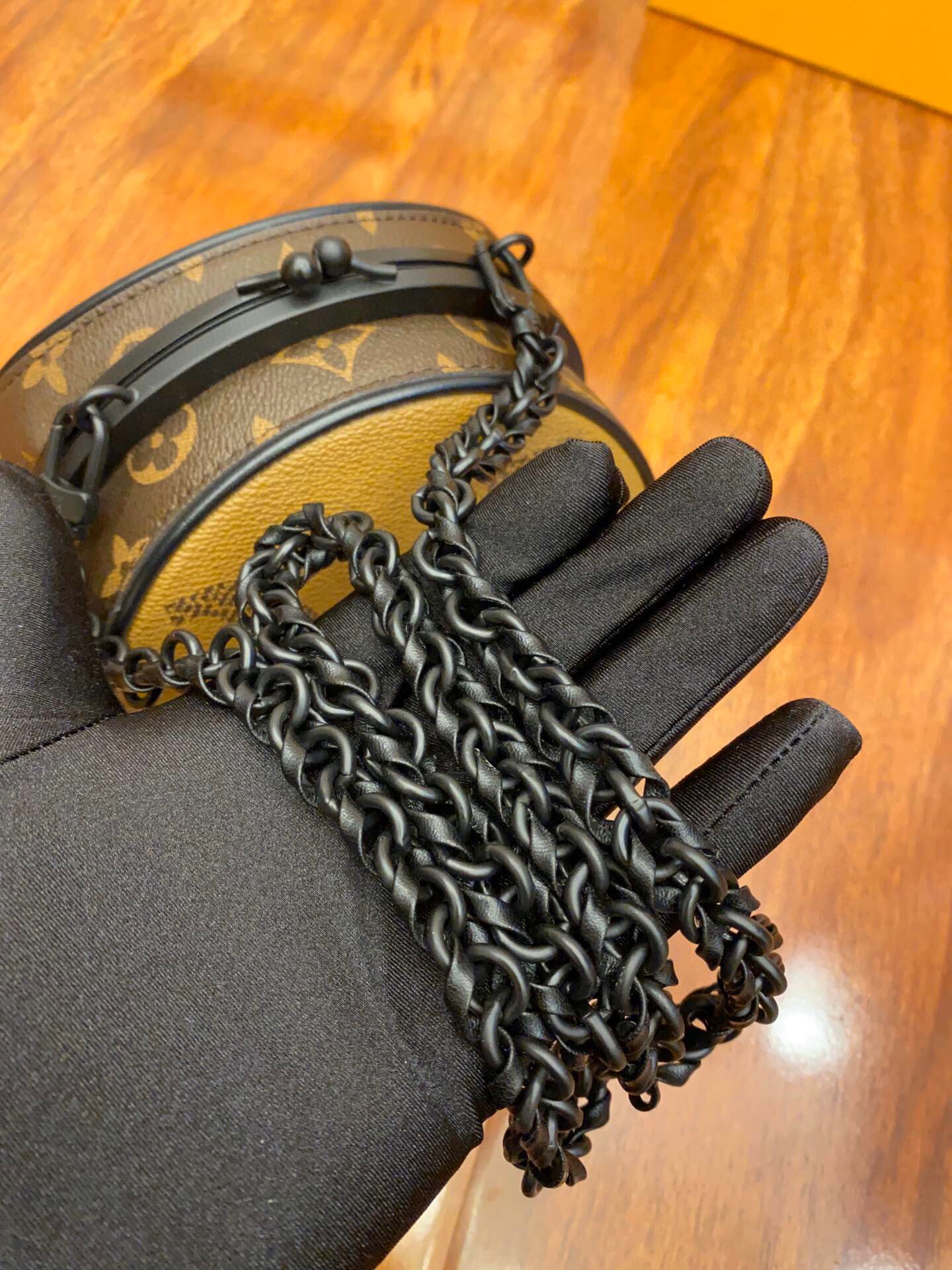 [Item number] M45280 (running volume model)