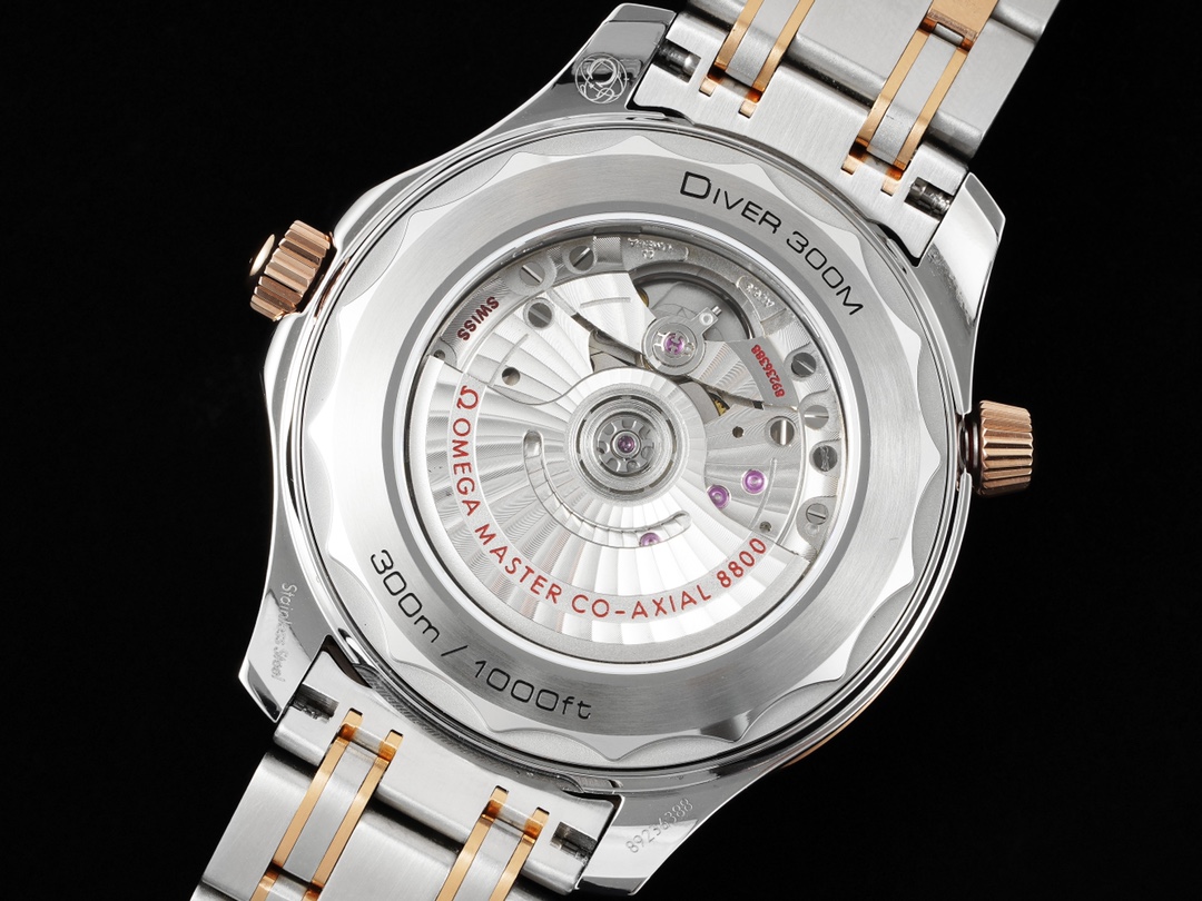 Omega SEAMASTER Seamaster Planet Ocean 210.30.42.20.01.001