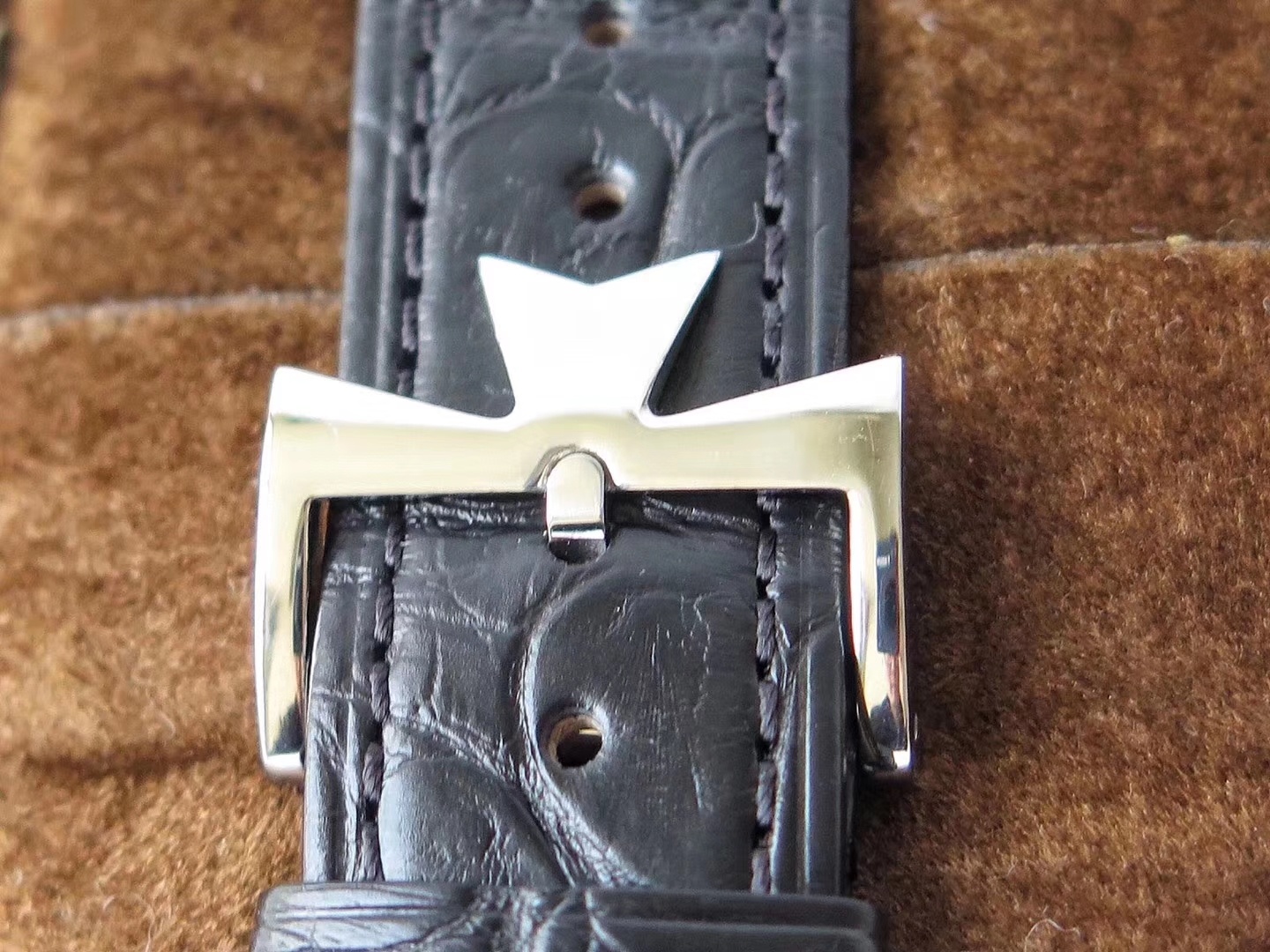 Vacheron Constantin historical masterpiece series 86122/000R-9362 watch