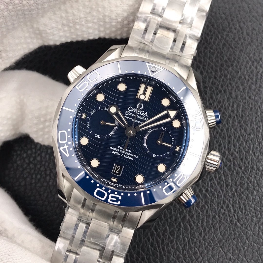Omega SEAMASTER Seamaster Planet Ocean 300m Master