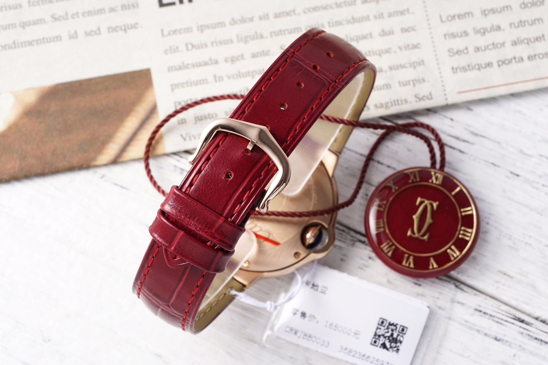 Cartier 33mm blue balloon series watch