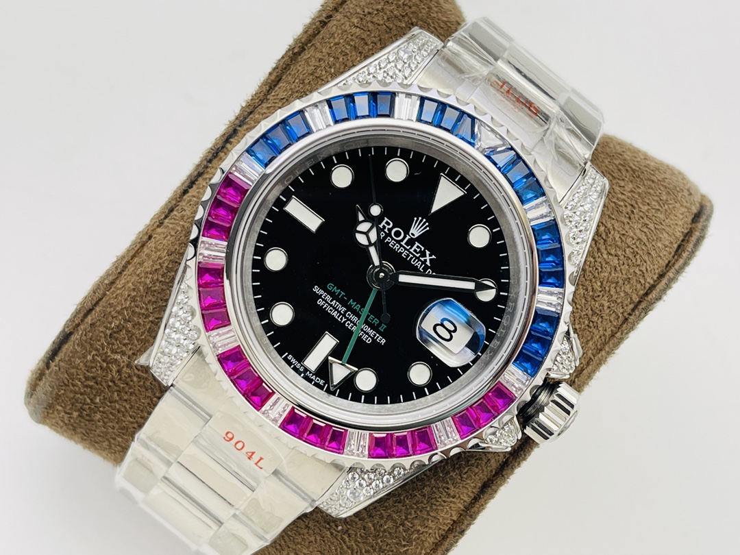 Rolex GMT-Master II customized version with diamond on the back!