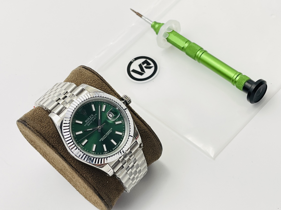 The Rolex Datejust 41MM series creates a classic watch