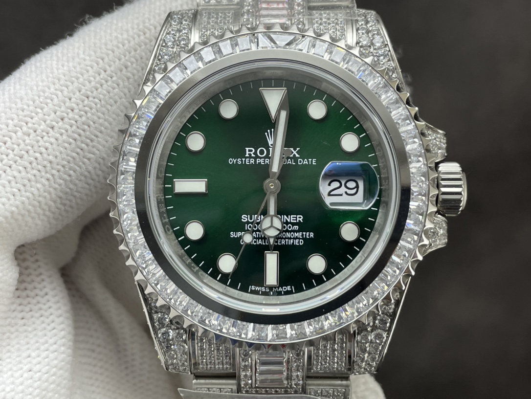 Rolex Gypsophila watch in history-Submariner Special Diamond Pavé!