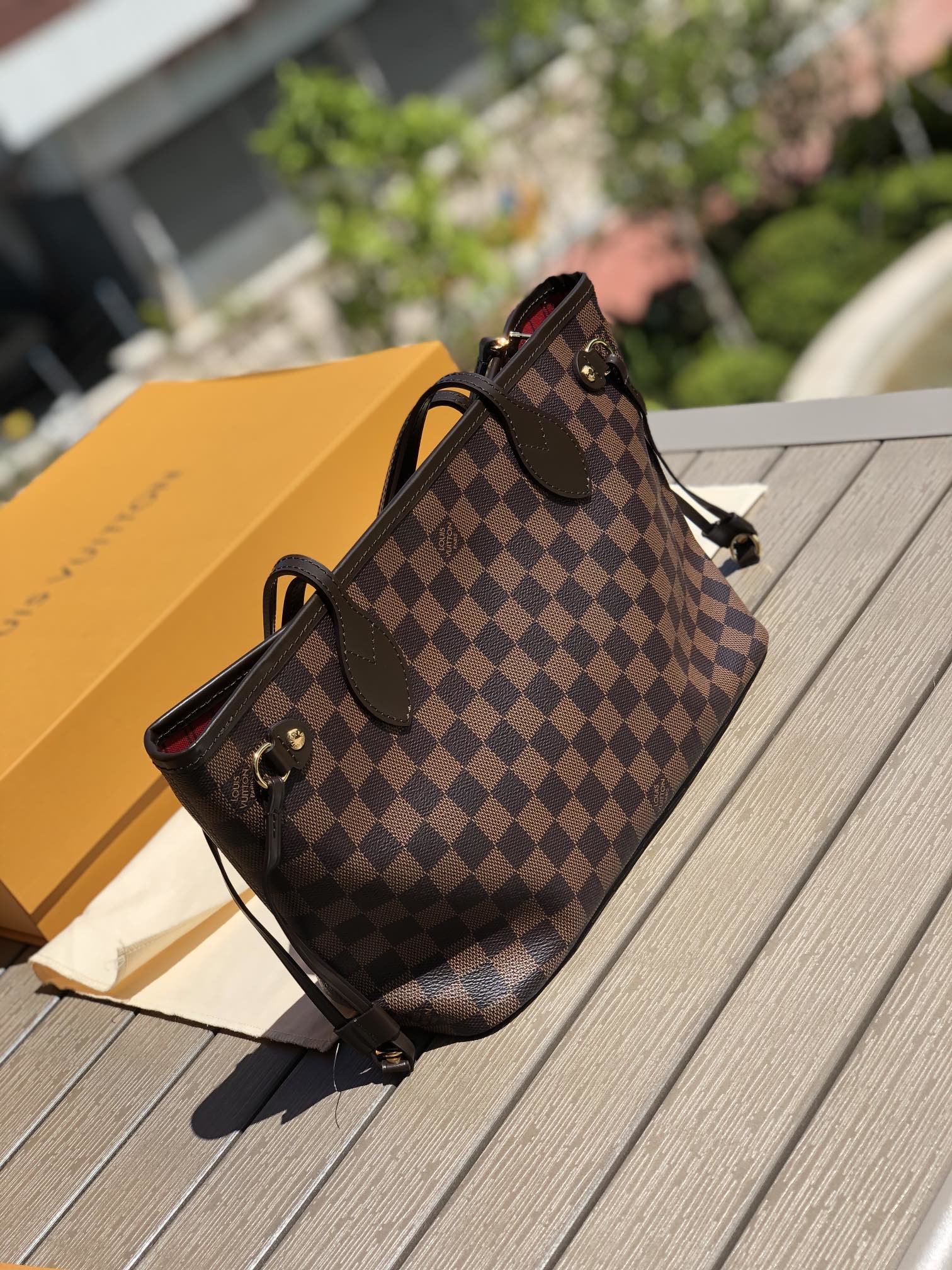 LV 164019 bag