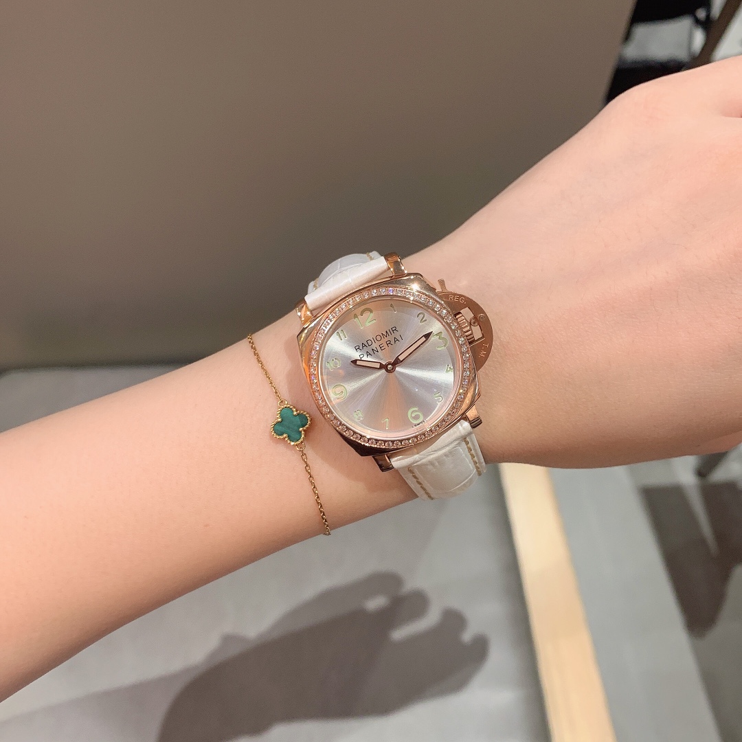 Panerai oh, woman watch