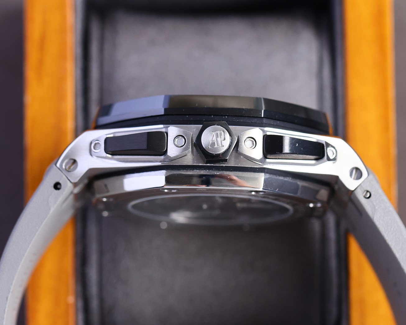 Audemars Piguet Royal Oak Offshore Limited Multi-function Chronograph Mechanical Watch