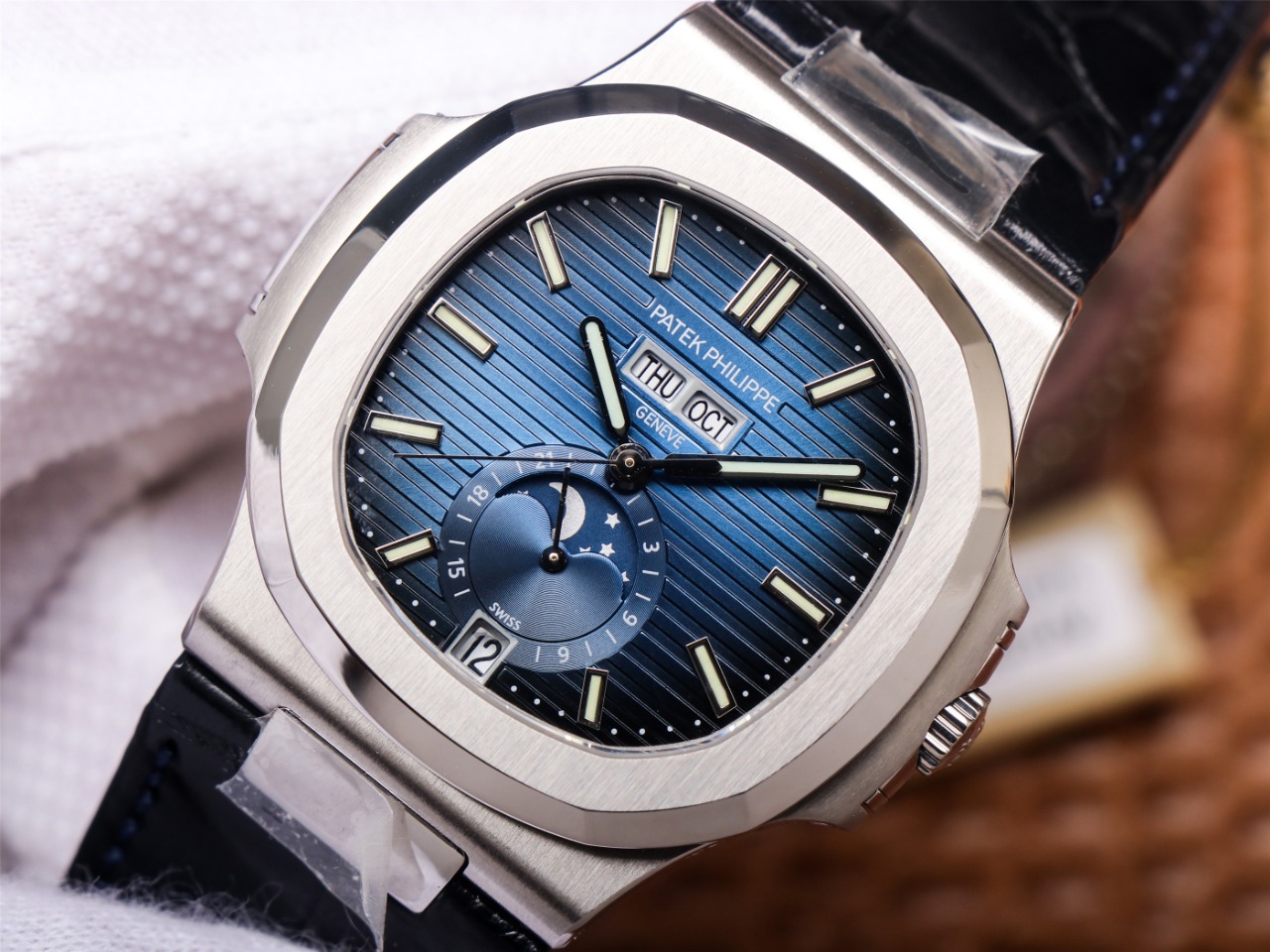 Patek Philippe Sport Elegance Series 5726/1A-010 Watch