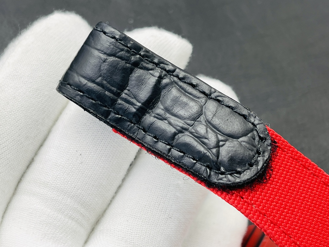 Richard's new super version RM055!