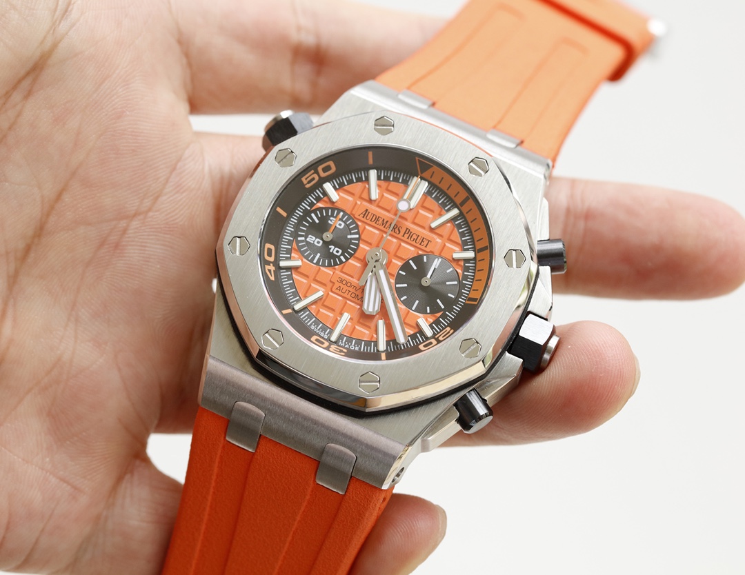 AP Audemars Piguet Royal Oak Series Fruit Watch Model: 26703