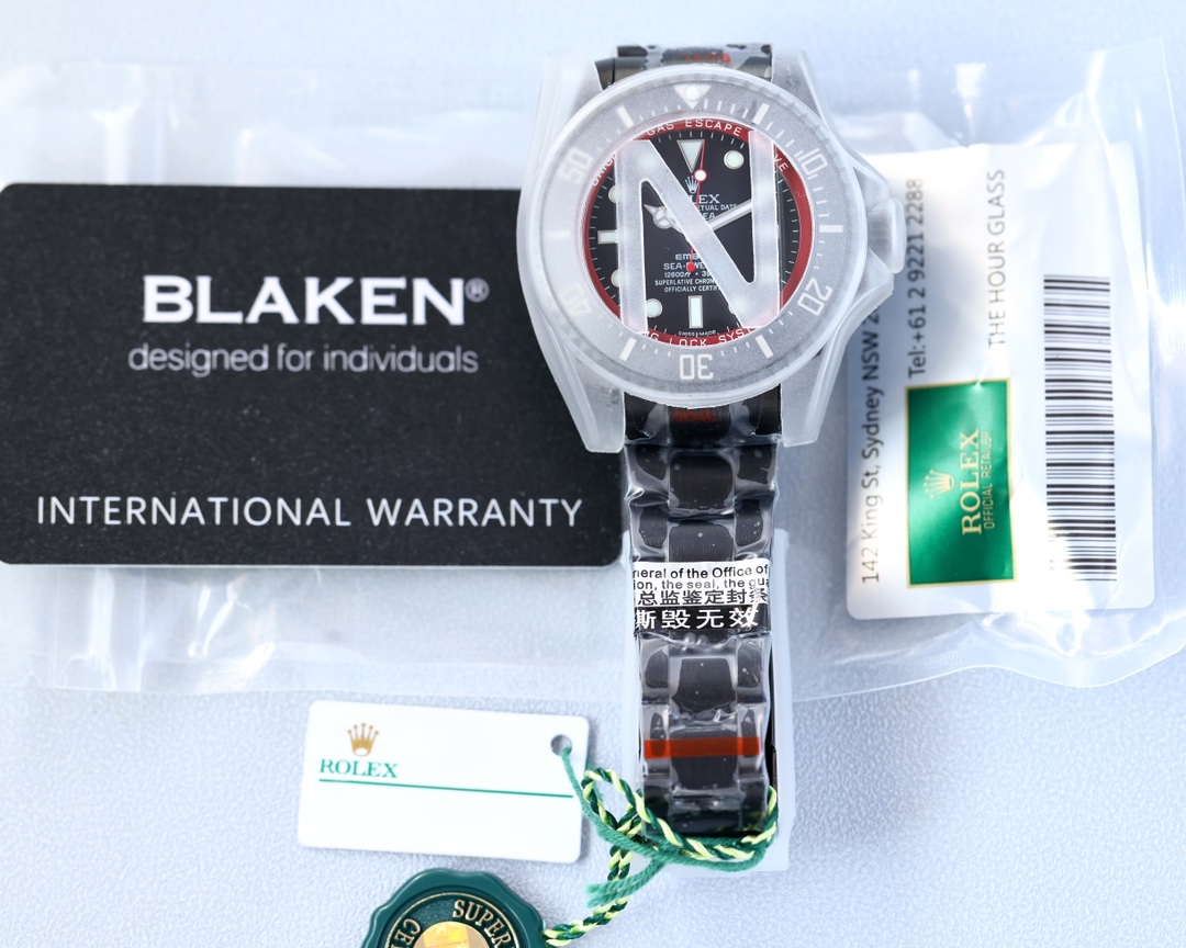 The Supreme Ghost King dares to try and create a new trend - 44mm diameter! !