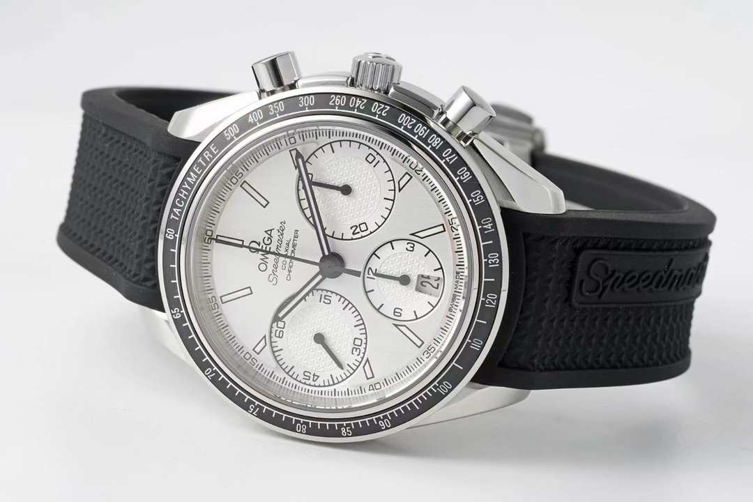 Omega Speedmaster series 326.32.40.50.06.001 multi-function chronograph watc