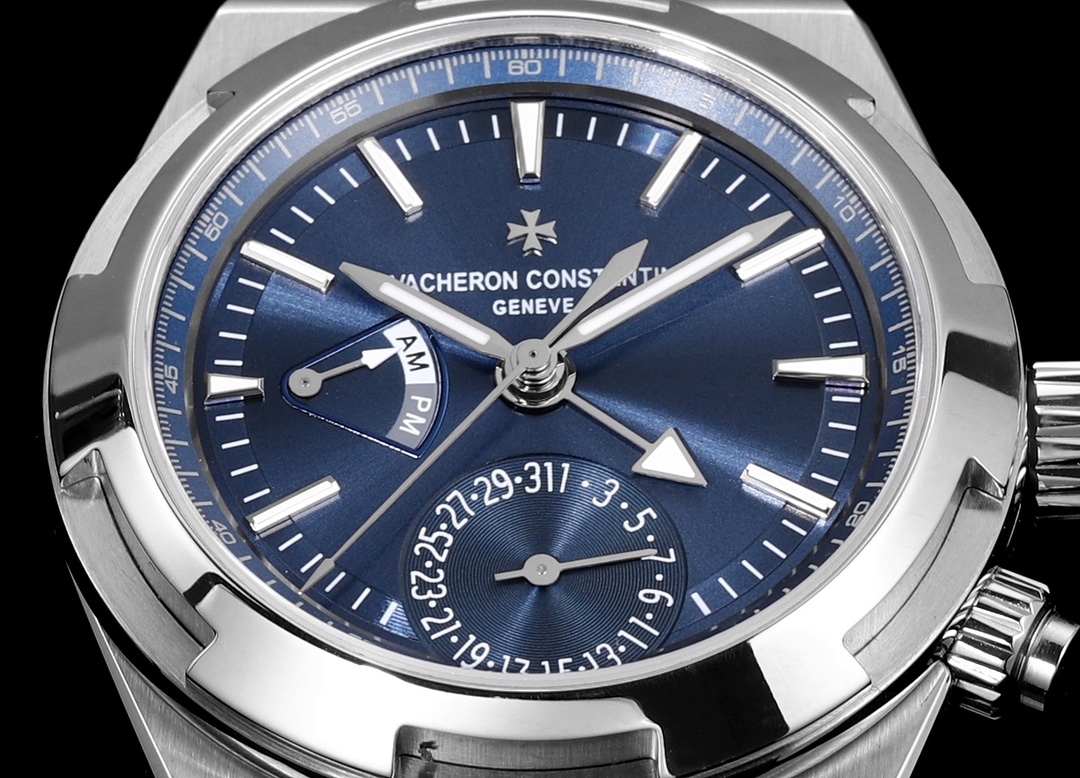Vacheron Constantin 7900V series, with